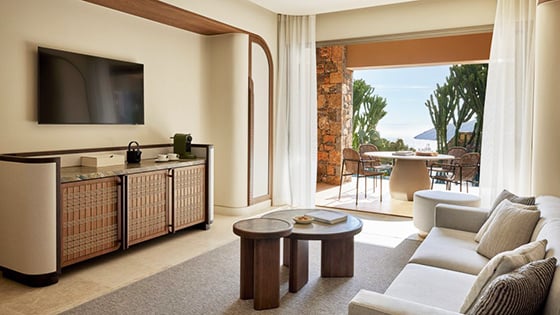 daios-cove-collection-feature
